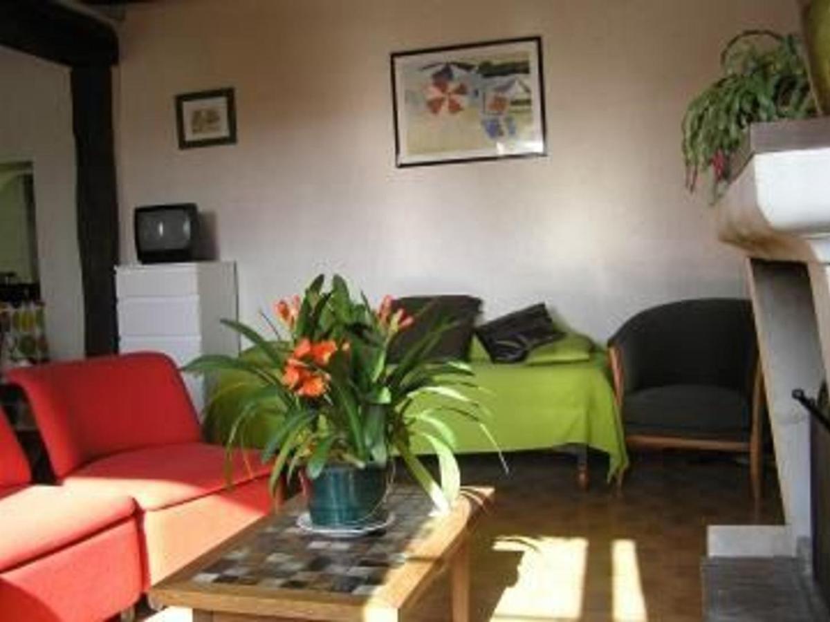 Gîte La Chapelle-aux-Choux, 2 pièces, 3 personnes - FR-1-410-131 Extérieur photo